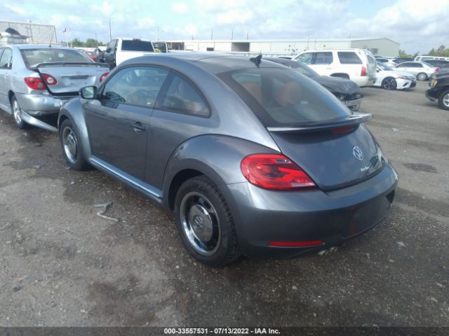 Photo 2 VIN: 3VWF17AT9GM638227 - VOLKSWAGEN BEETLE COUPE 