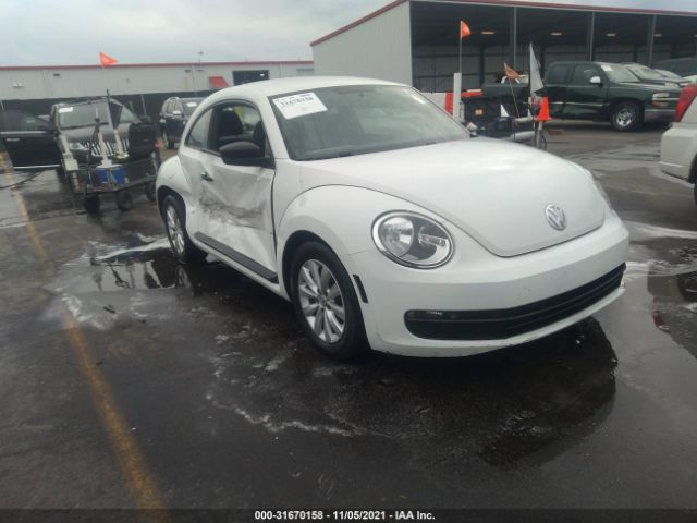 Photo 5 VIN: 3VWF17ATXEM657740 - VOLKSWAGEN BEETLE COUPE 