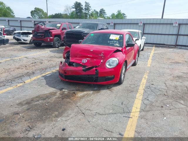 Photo 1 VIN: 3VWF17ATXFM617028 - VOLKSWAGEN BEETLE 