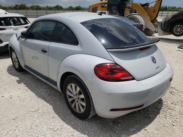 Photo 2 VIN: 3VWF17ATXHM616741 - VOLKSWAGEN BEETLE 