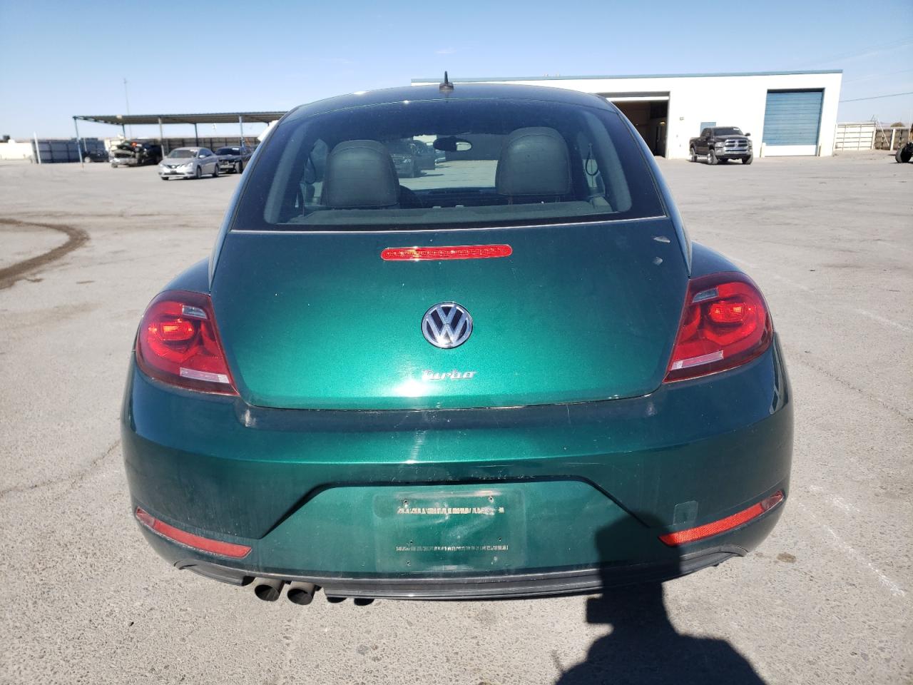 Photo 5 VIN: 3VWF17ATXHM618277 - VOLKSWAGEN BEETLE 