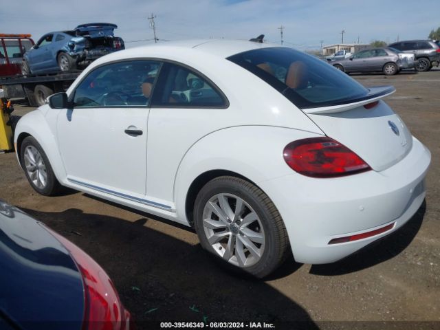 Photo 2 VIN: 3VWF17ATXHM627349 - VOLKSWAGEN BEETLE 