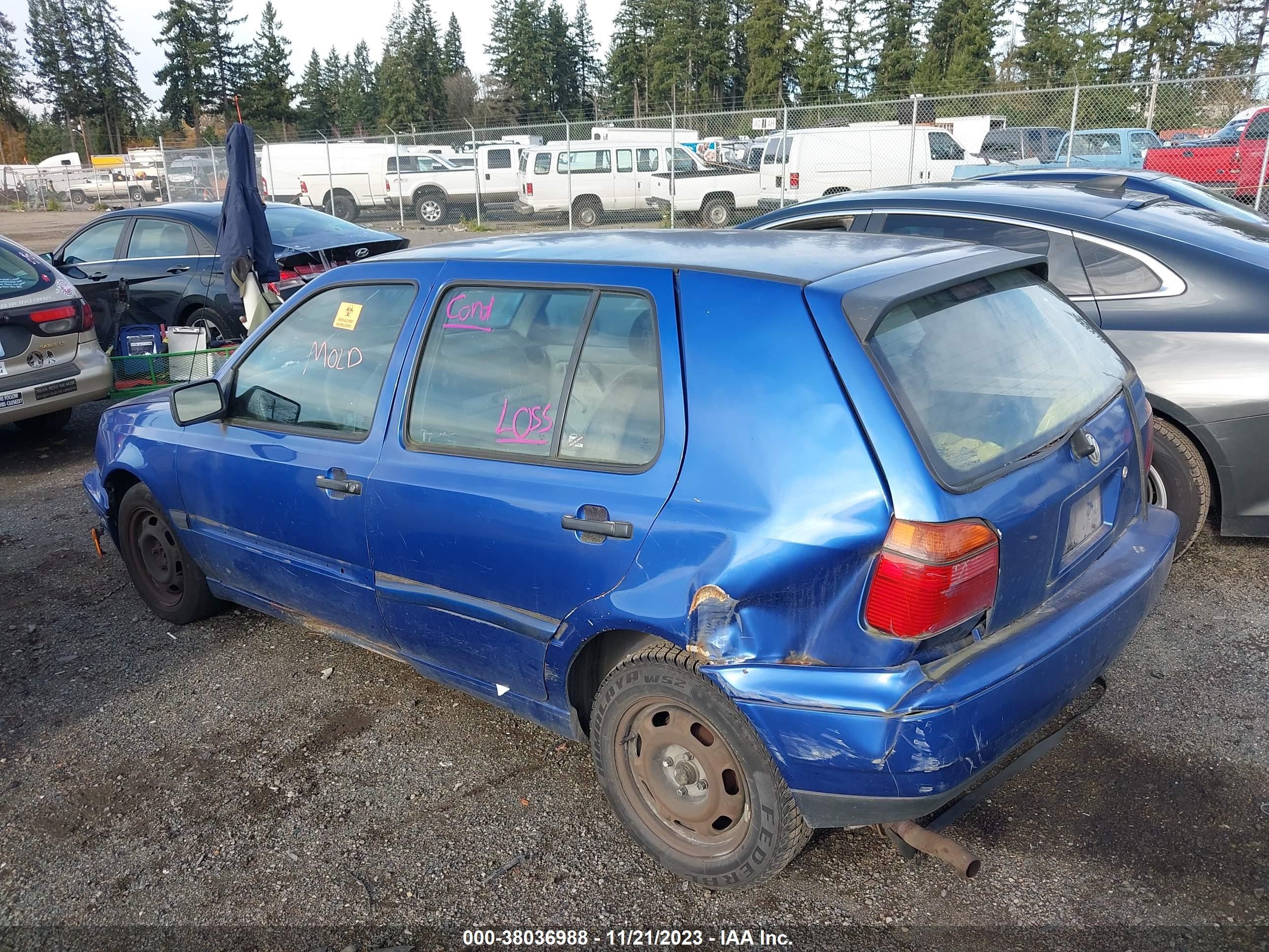 Photo 2 VIN: 3VWFA81H5WM276817 - VOLKSWAGEN GOLF 