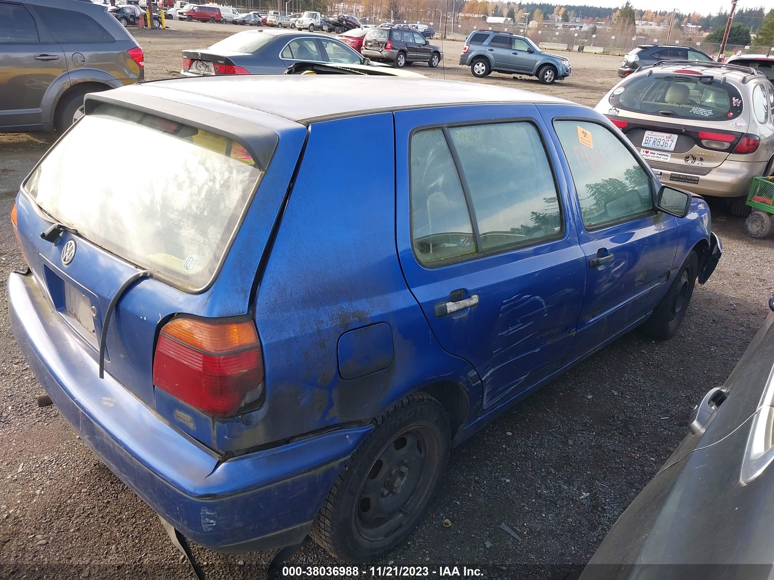 Photo 3 VIN: 3VWFA81H5WM276817 - VOLKSWAGEN GOLF 