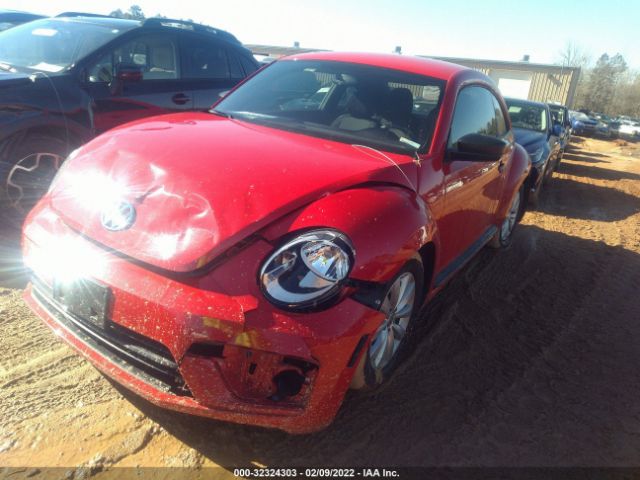 Photo 1 VIN: 3VWFD7AT1JM721553 - VOLKSWAGEN BEETLE 