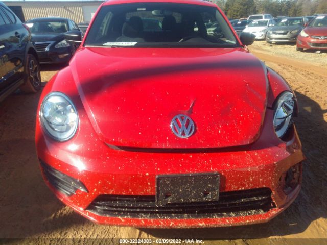 Photo 5 VIN: 3VWFD7AT1JM721553 - VOLKSWAGEN BEETLE 