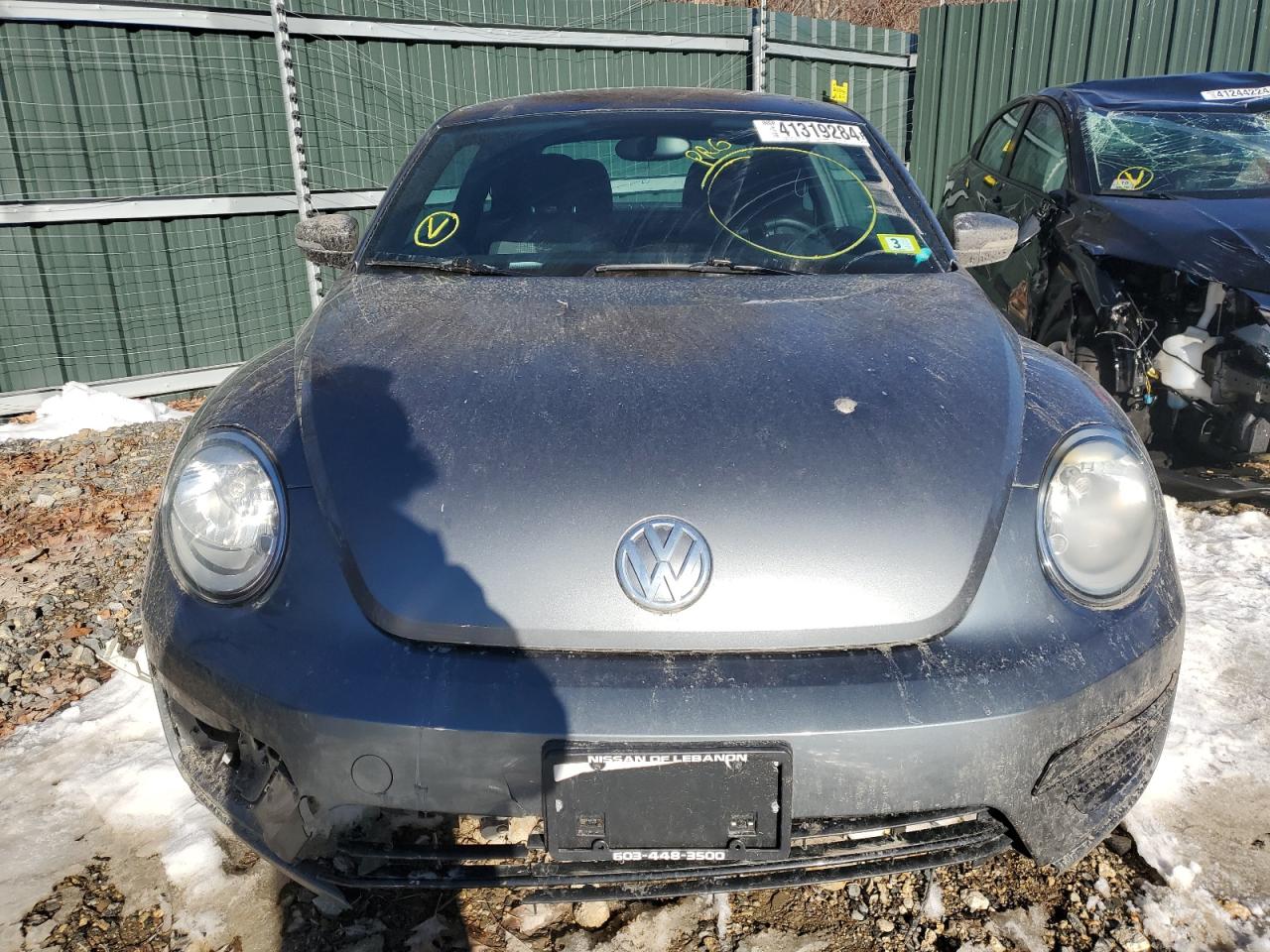 Photo 4 VIN: 3VWFD7AT1KM720954 - VOLKSWAGEN BEETLE 