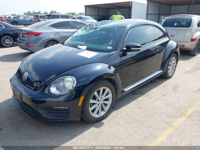 Photo 1 VIN: 3VWFD7AT2JM703224 - VOLKSWAGEN BEETLE 