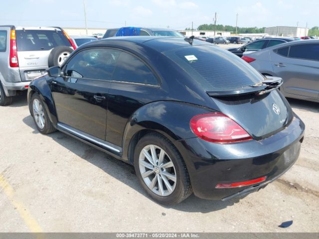 Photo 2 VIN: 3VWFD7AT2JM703224 - VOLKSWAGEN BEETLE 