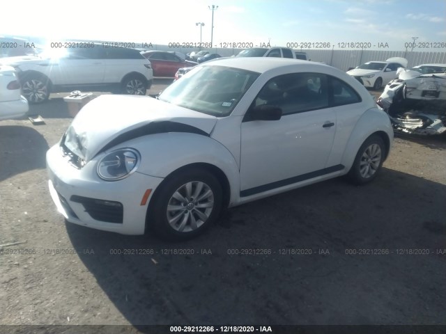 Photo 1 VIN: 3VWFD7AT4JM716573 - VOLKSWAGEN BEETLE 