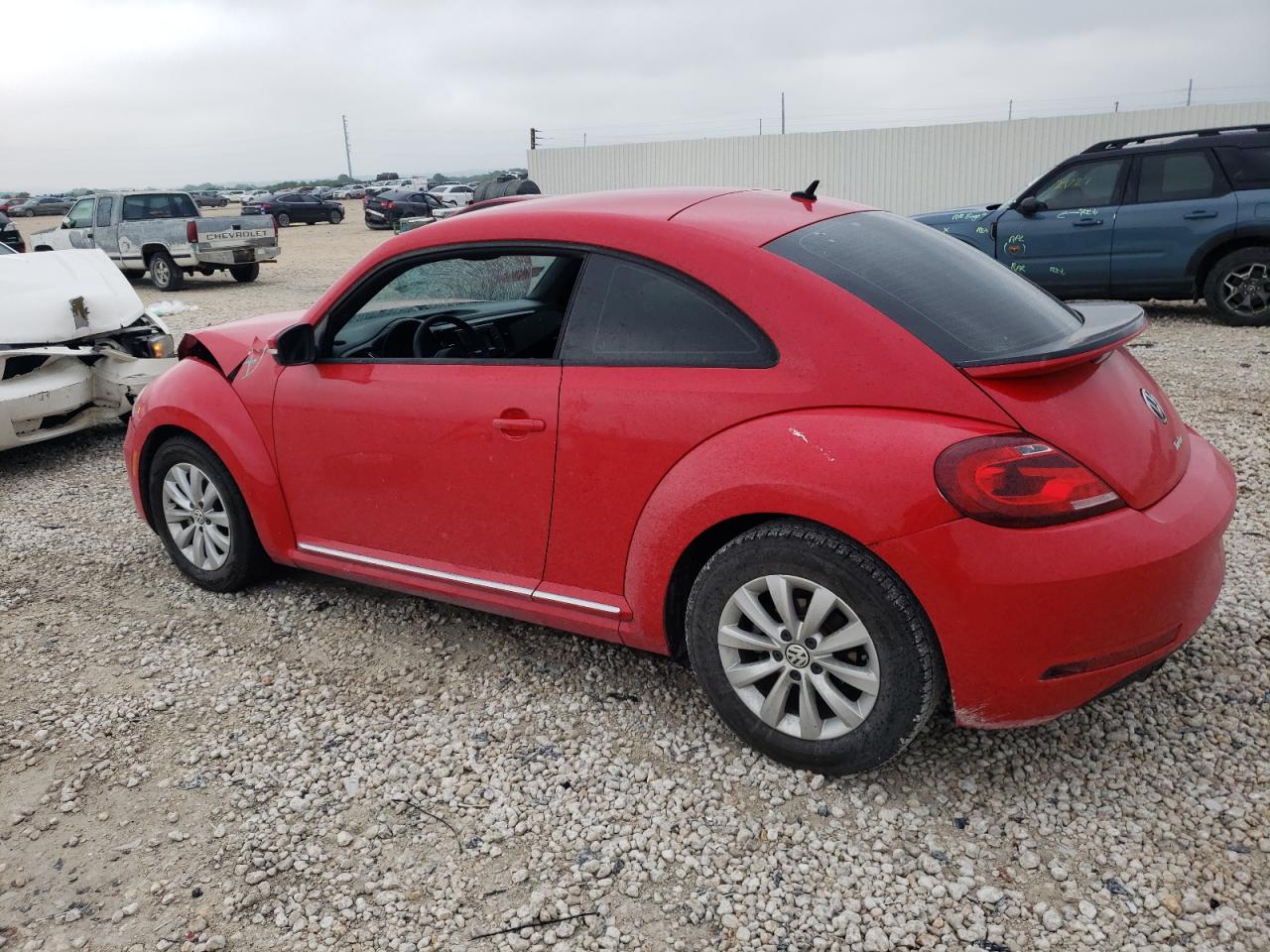 Photo 1 VIN: 3VWFD7AT4KM715747 - VOLKSWAGEN BEETLE 