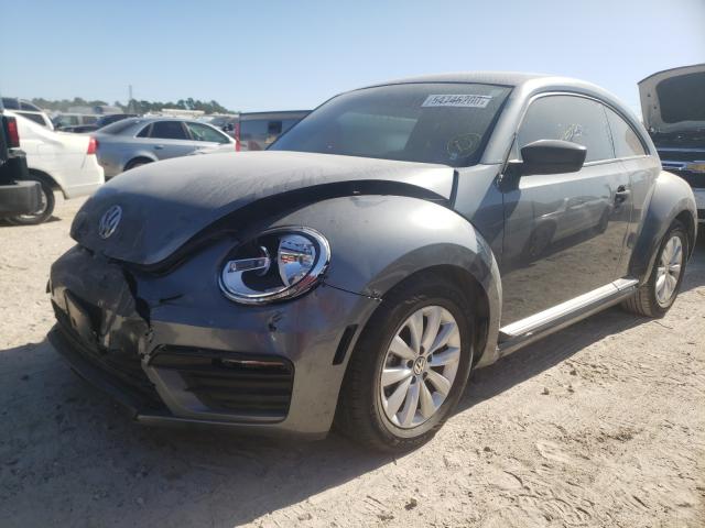 Photo 1 VIN: 3VWFD7AT5JM717294 - VOLKSWAGEN BEETLE S 