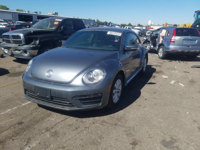 Photo 1 VIN: 3VWFD7AT5KM709195 - VOLKSWAGEN BEETLE S 