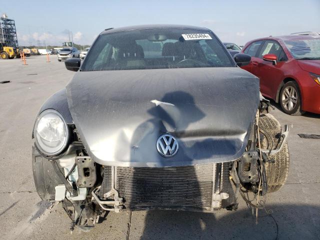 Photo 4 VIN: 3VWFD7AT6JM709995 - VOLKSWAGEN BEETLE S 