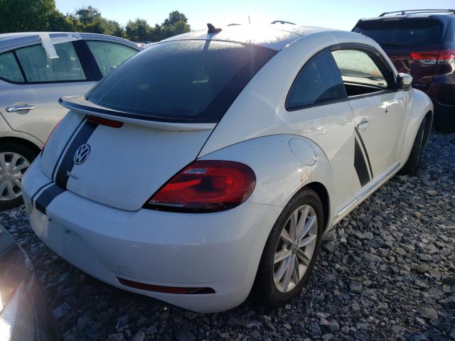 Photo 3 VIN: 3VWFD7AT6JM710354 - VOLKSWAGEN BEETLE S 