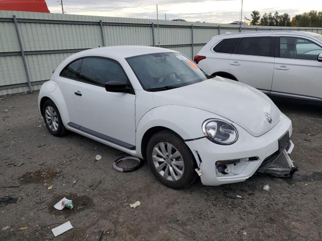 Photo 3 VIN: 3VWFD7AT6JM710726 - VOLKSWAGEN BEETLE 