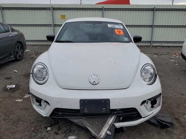 Photo 4 VIN: 3VWFD7AT6JM710726 - VOLKSWAGEN BEETLE 