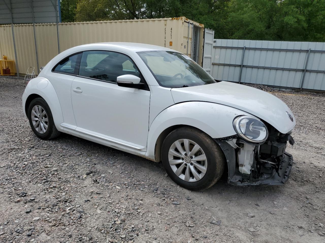 Photo 3 VIN: 3VWFD7AT6KM700330 - VOLKSWAGEN BEETLE 