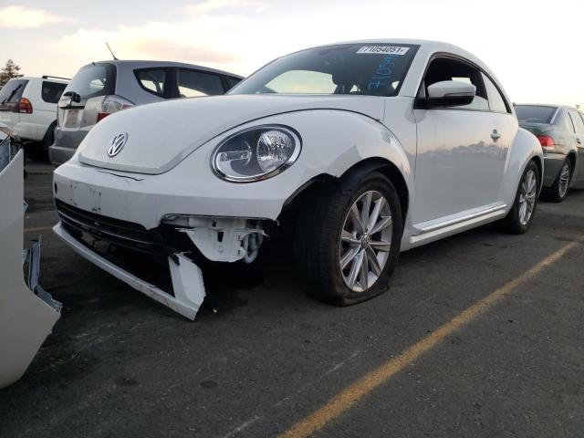 Photo 8 VIN: 3VWFD7AT7JM726532 - VOLKSWAGEN BEETLE S 