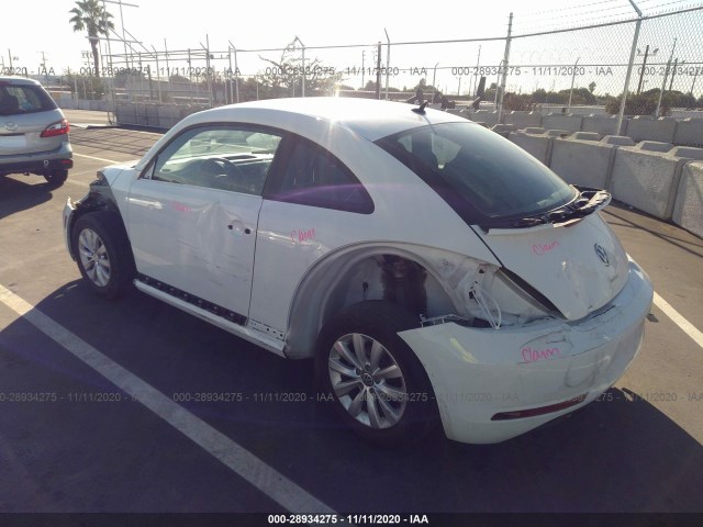 Photo 2 VIN: 3VWFD7AT8JM728550 - VOLKSWAGEN BEETLE 