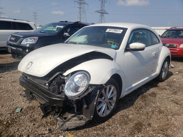 Photo 1 VIN: 3VWFD7ATXJM708848 - VOLKSWAGEN BEETLE 