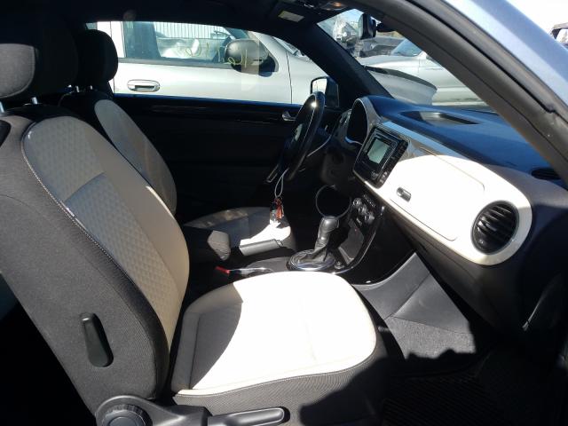 Photo 4 VIN: 3VWFD7ATXKM703974 - VOLKSWAGEN BEETLE S 