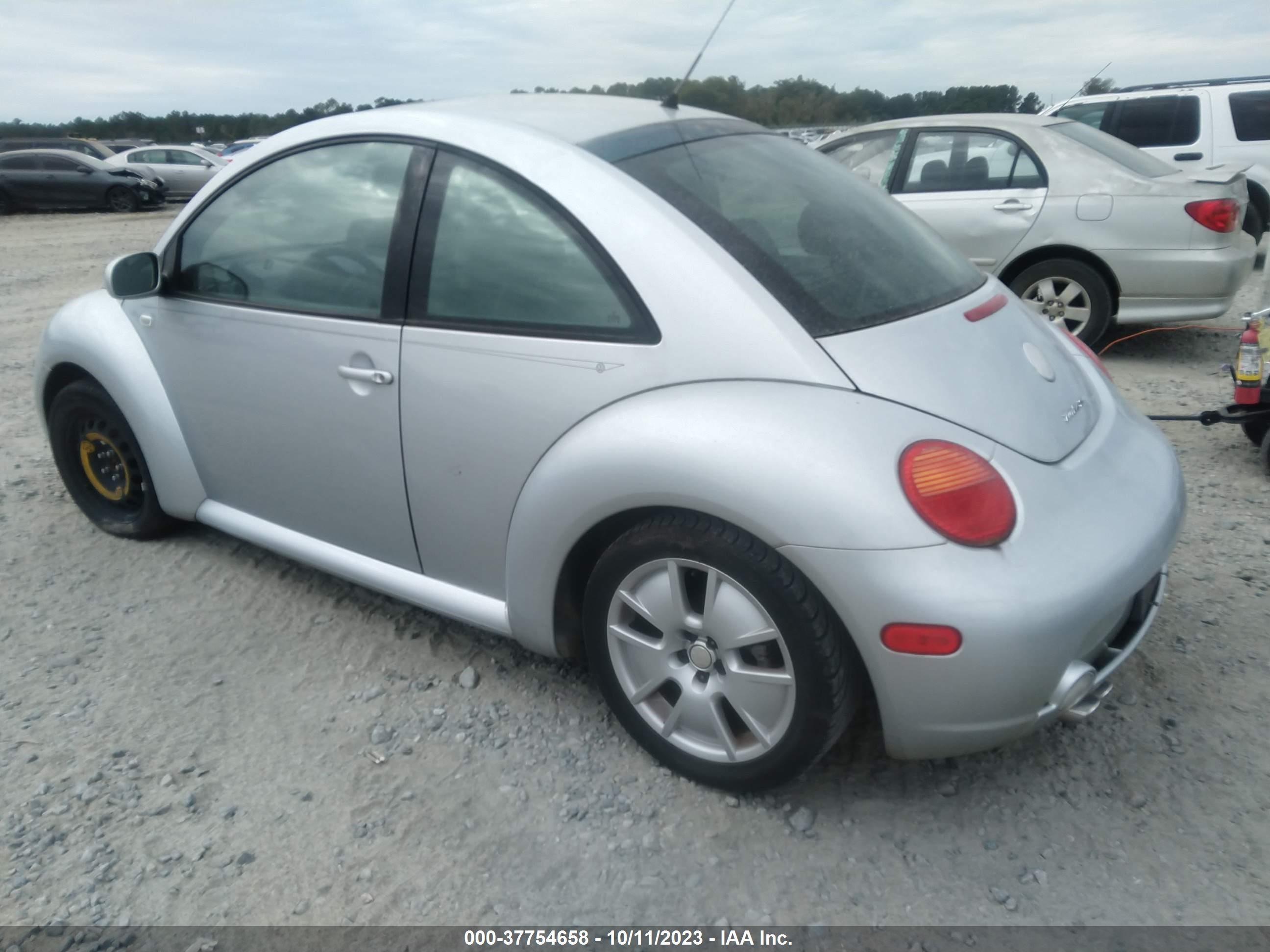 Photo 2 VIN: 3VWFE21C82M459791 - VOLKSWAGEN BEETLE 