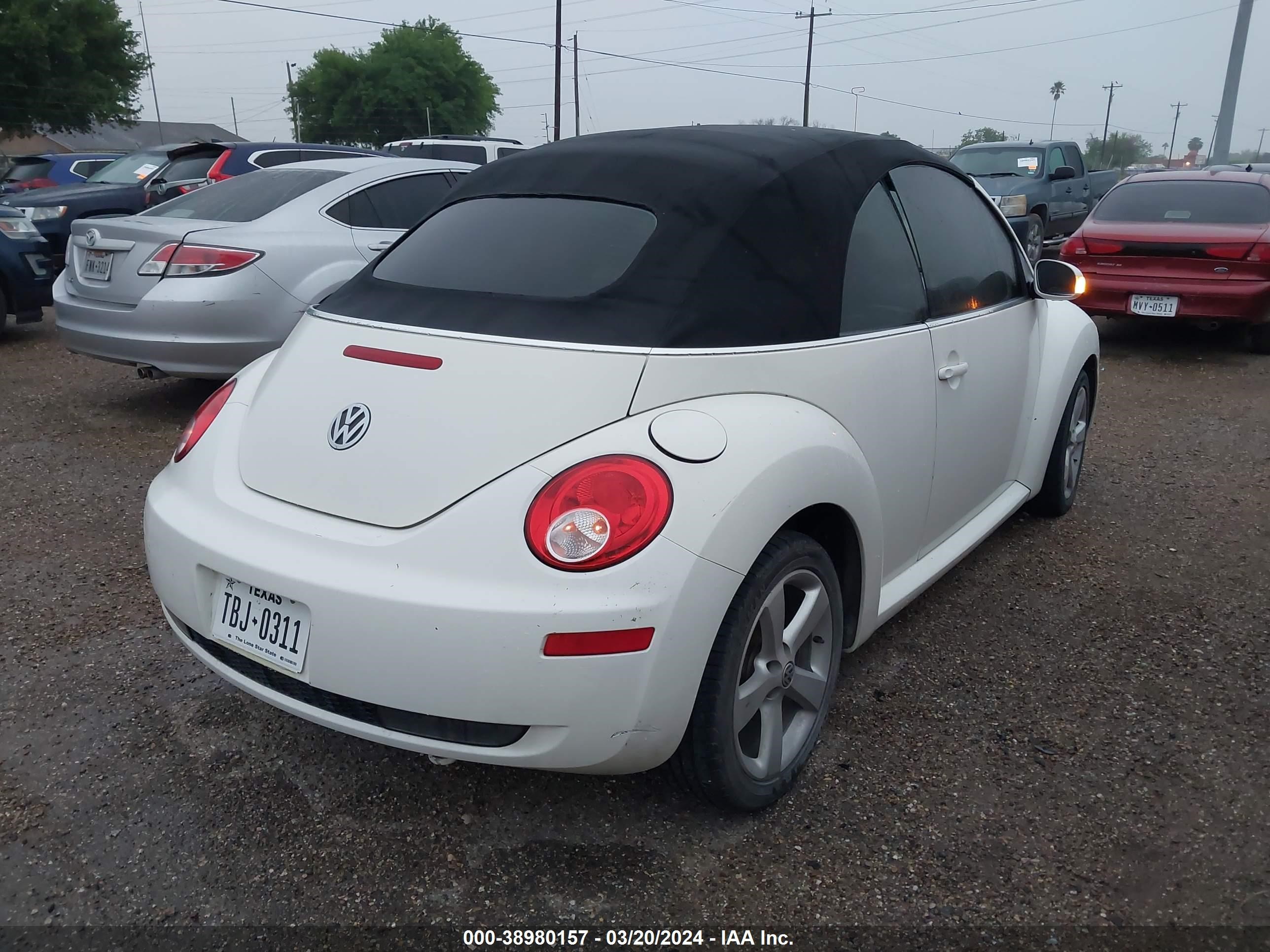 Photo 3 VIN: 3VWFF31Y27M413301 - VOLKSWAGEN BEETLE 