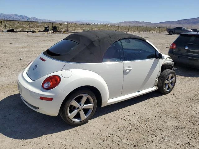 Photo 2 VIN: 3VWFF31Y77M416937 - VOLKSWAGEN NEW BEETLE 