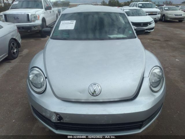 Photo 5 VIN: 3VWFP7AT0DM644900 - VOLKSWAGEN BEETLE COUPE 