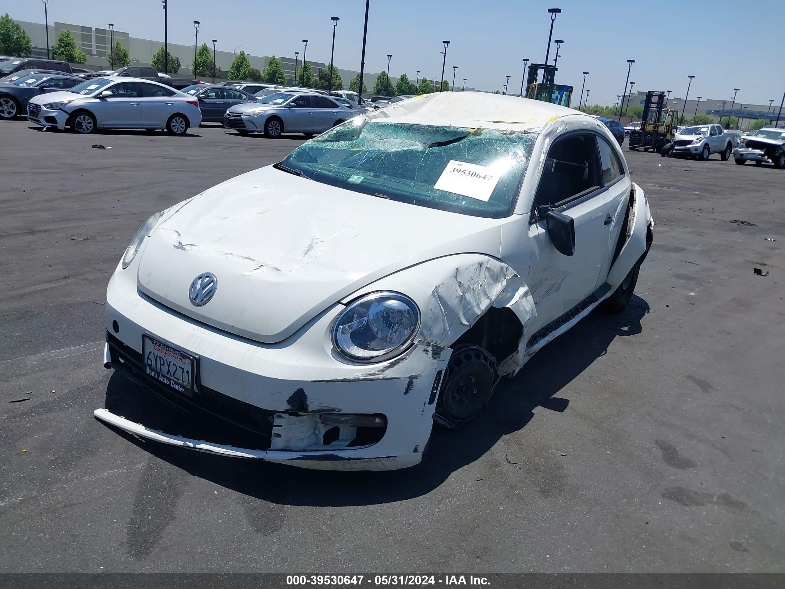 Photo 1 VIN: 3VWFP7AT1DM645196 - VOLKSWAGEN BEETLE 