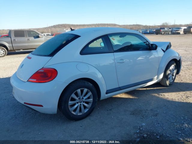 Photo 3 VIN: 3VWFP7AT1DM653458 - VOLKSWAGEN BEETLE 