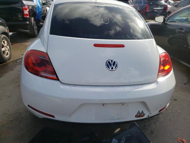 Photo 5 VIN: 3VWFP7AT1DM653766 - VOLKSWAGEN BEETLE 