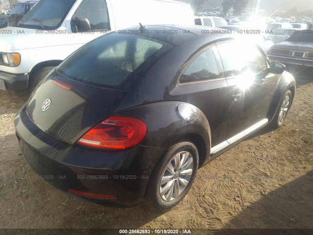 Photo 3 VIN: 3VWFP7AT2DM621473 - VOLKSWAGEN BEETLE COUPE 