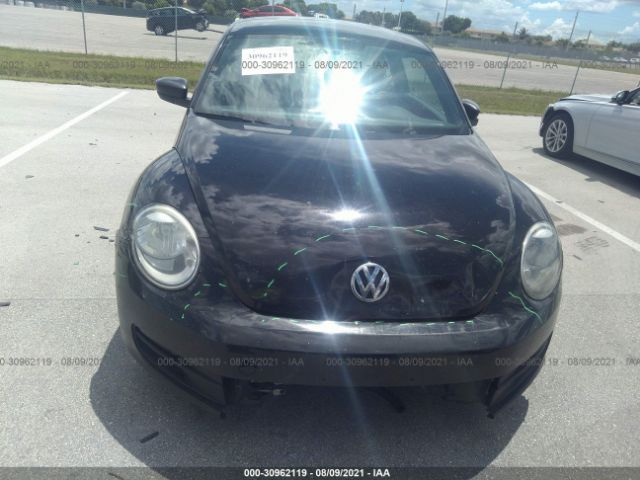 Photo 5 VIN: 3VWFP7AT2DM660676 - VOLKSWAGEN BEETLE COUPE 