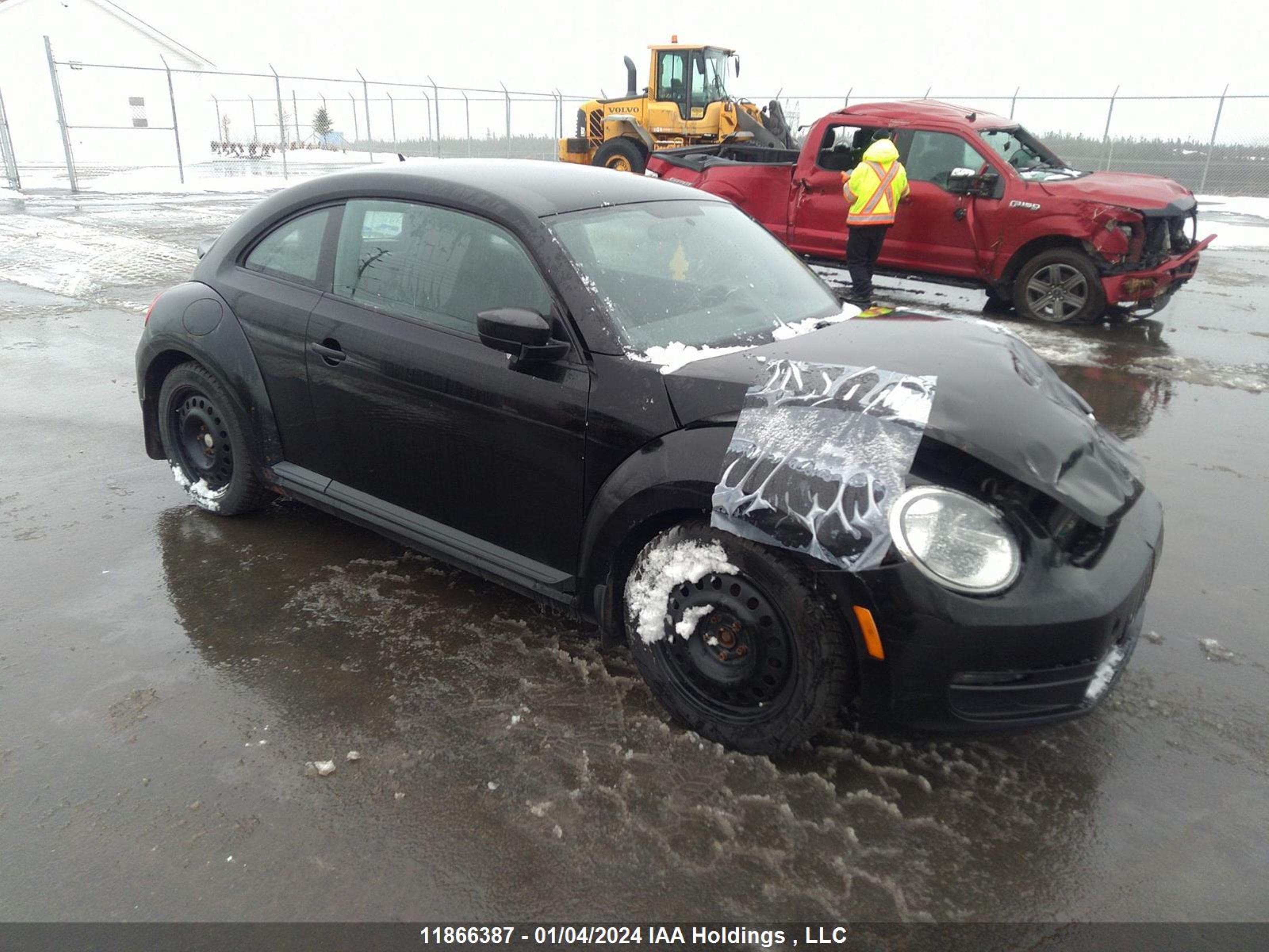 Photo 0 VIN: 3VWFP7AT5CM615665 - VOLKSWAGEN BEETLE 