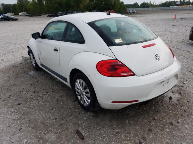 Photo 2 VIN: 3VWFP7AT6CM616811 - VOLKSWAGEN BEETLE 