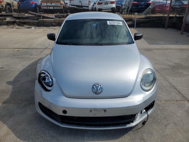 Photo 4 VIN: 3VWFP7AT9DM670508 - VOLKSWAGEN BEETLE 