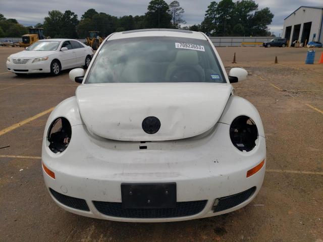 Photo 4 VIN: 3VWFW31C78M522780 - VOLKSWAGEN NEW BEETLE 