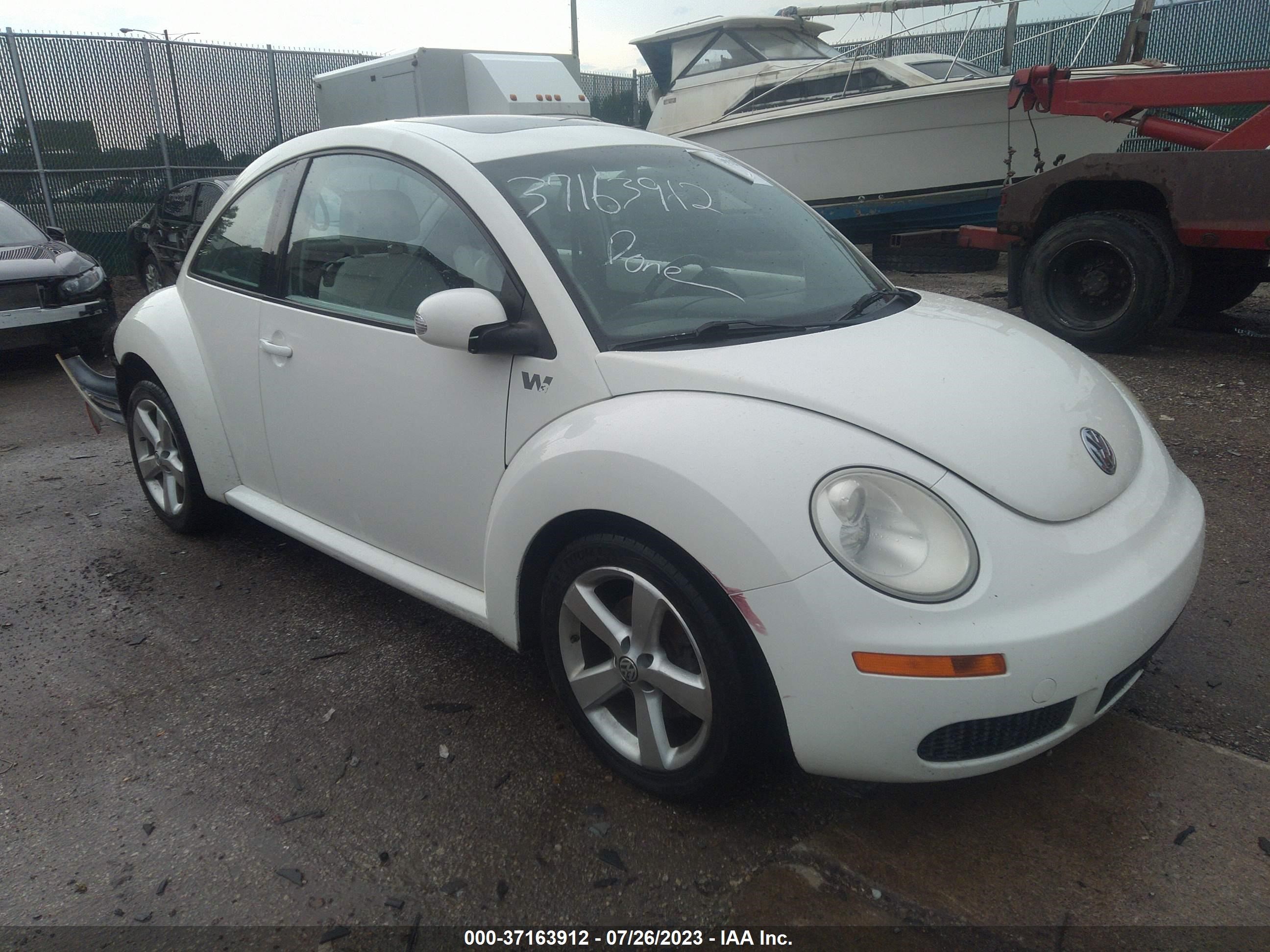 Photo 0 VIN: 3VWFW31C88M510654 - VOLKSWAGEN BEETLE 