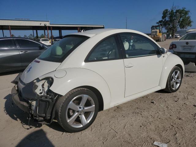 Photo 2 VIN: 3VWFW31C88M522156 - VOLKSWAGEN BEETLE 