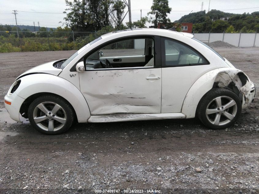 Photo 13 VIN: 3VWFW31C98M521534 - VOLKSWAGEN BEETLE 