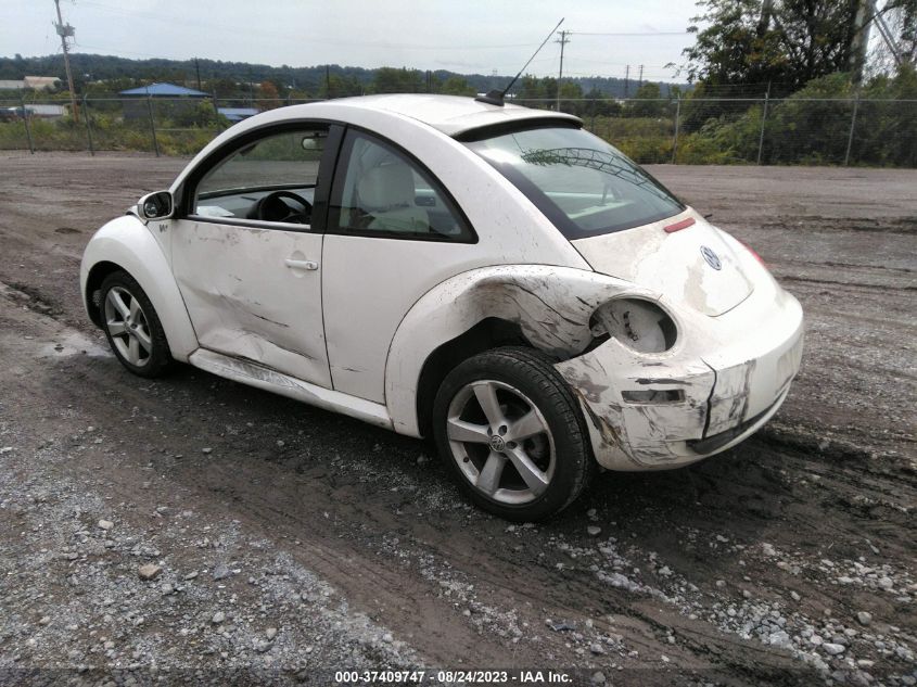 Photo 2 VIN: 3VWFW31C98M521534 - VOLKSWAGEN BEETLE 