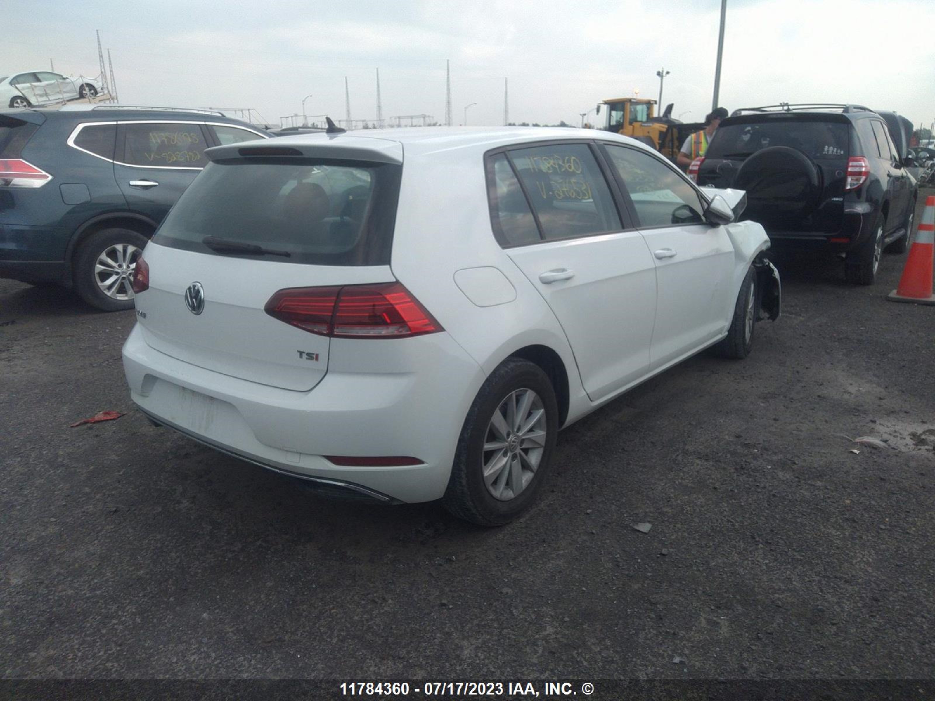 Photo 3 VIN: 3VWG17AU3JM276531 - VOLKSWAGEN GOLF 