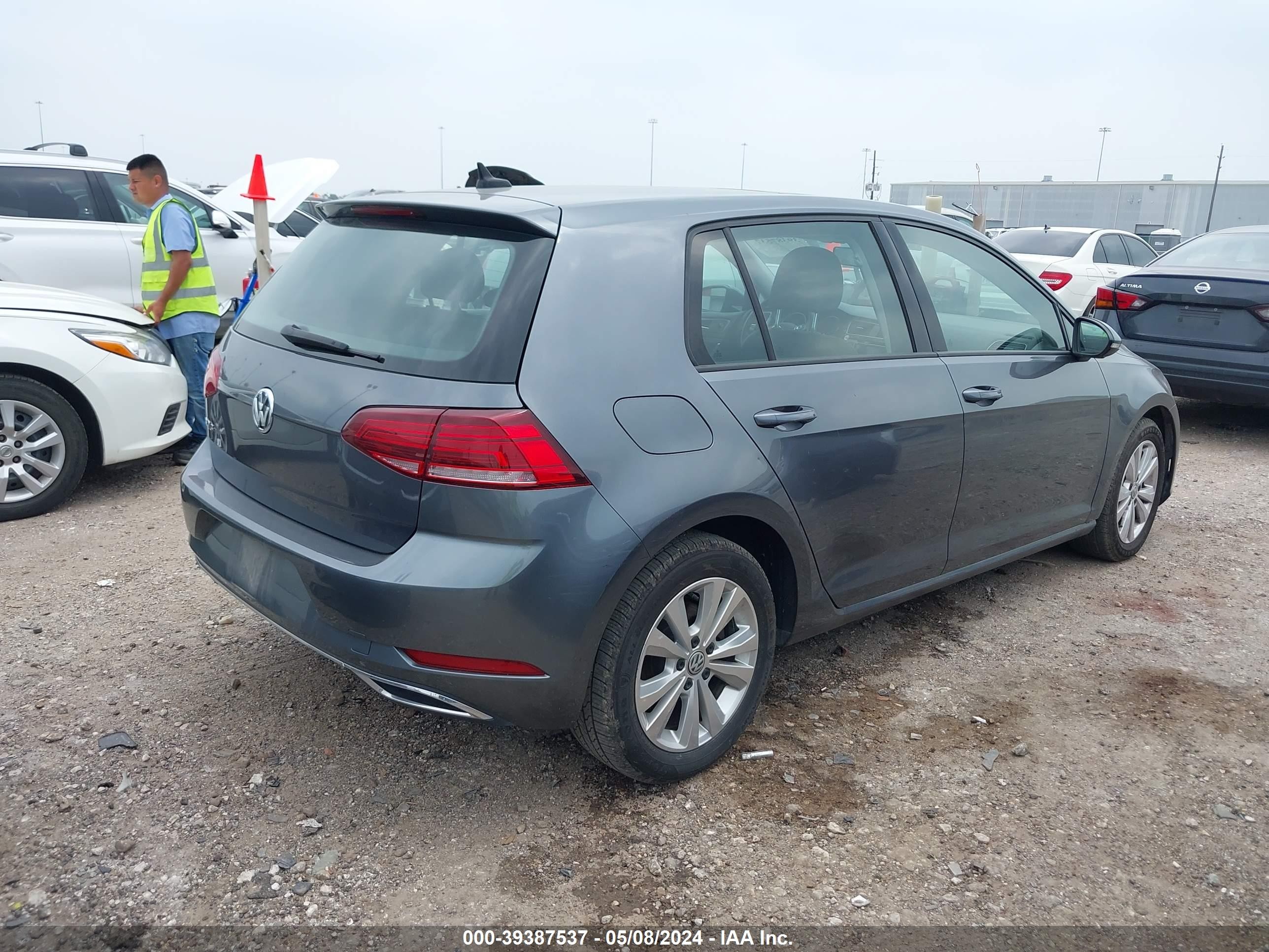 Photo 3 VIN: 3VWG57AU3MM006028 - VOLKSWAGEN GOLF 