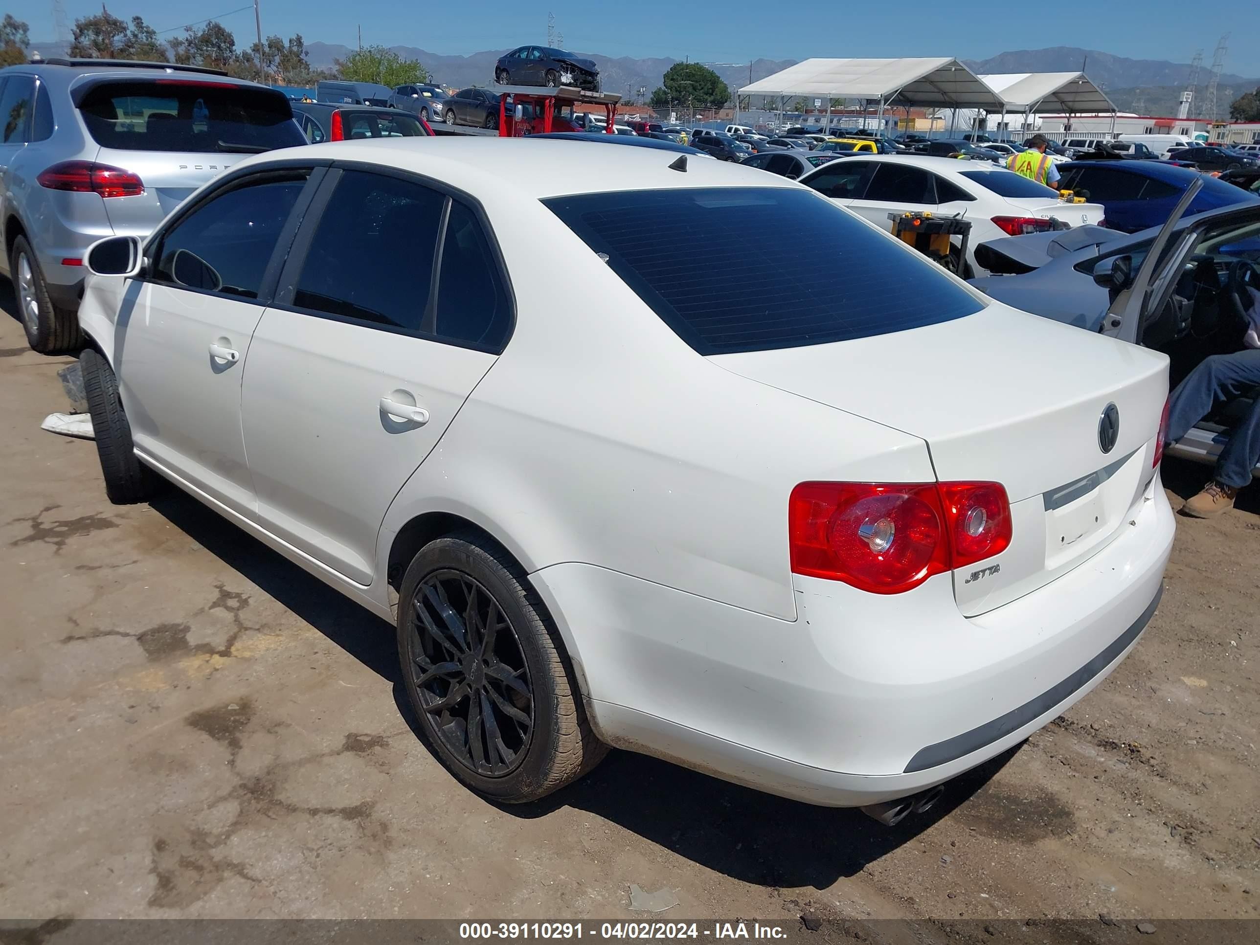 Photo 2 VIN: 3VWGF71K27M100174 - VOLKSWAGEN JETTA 