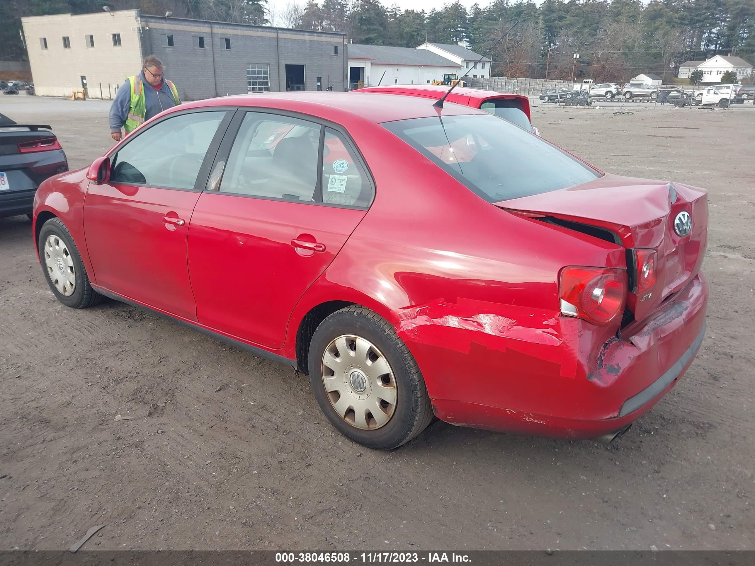 Photo 2 VIN: 3VWGG71K17M051563 - VOLKSWAGEN JETTA 