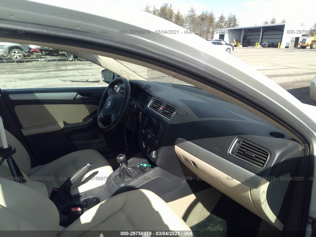 Photo 4 VIN: 3VWGZ7AJ8BM384353 - VOLKSWAGEN JETTA SEDAN 