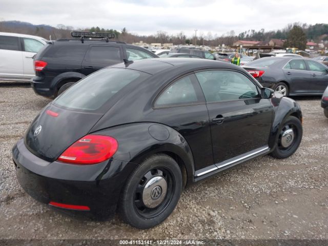 Photo 3 VIN: 3VWH17ATXFM633190 - VOLKSWAGEN BEETLE 