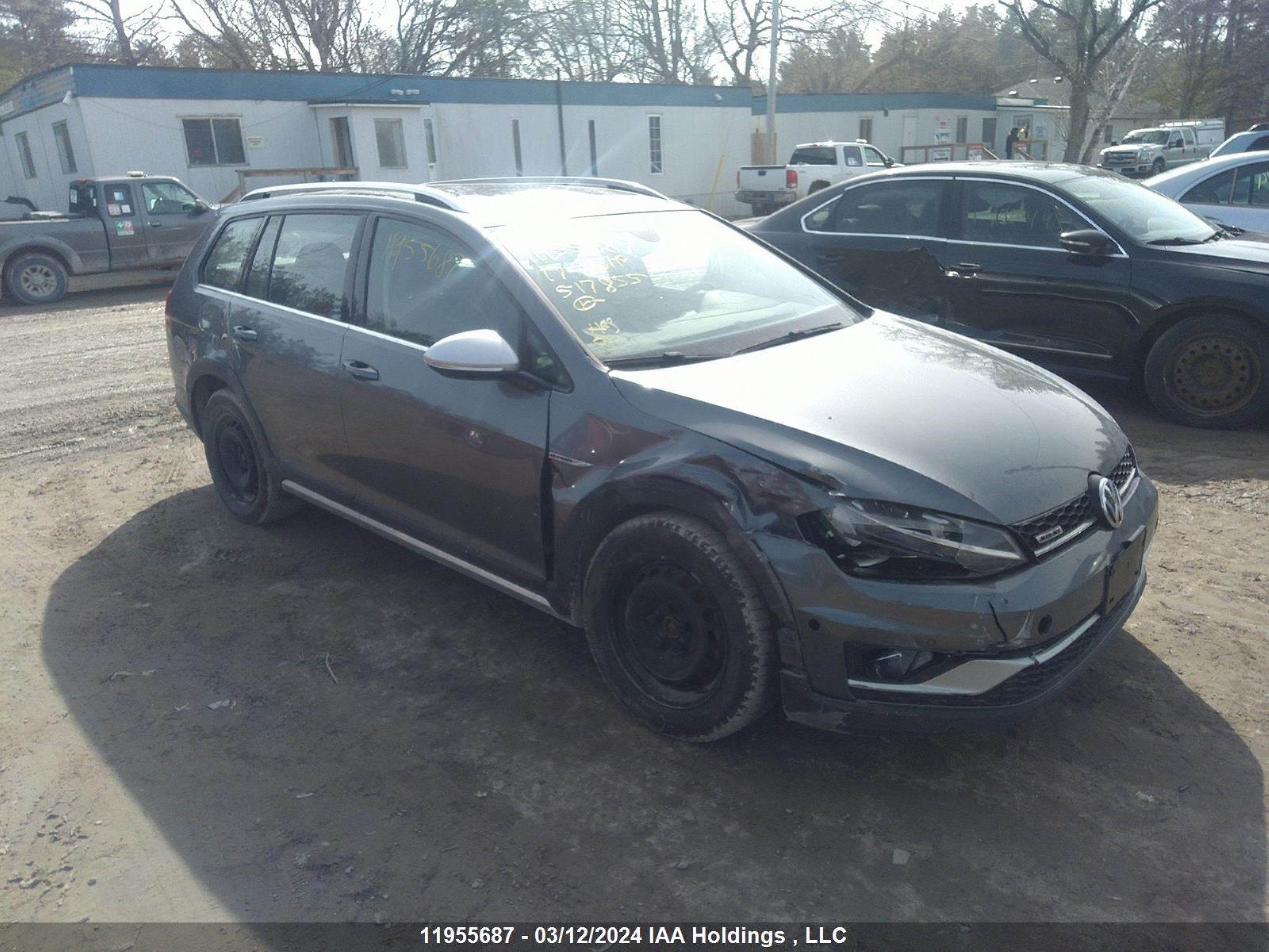 Photo 0 VIN: 3VWH17AUXHM517855 - VOLKSWAGEN GOLF 